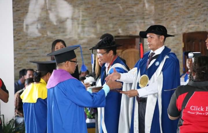 UNIVERSIDADE DA PAZ, HALAO SERIMONIA GRADUASAUN BA ETAPA DARUAK IHA TINAN NEE, IHA  POST- GRADUASA