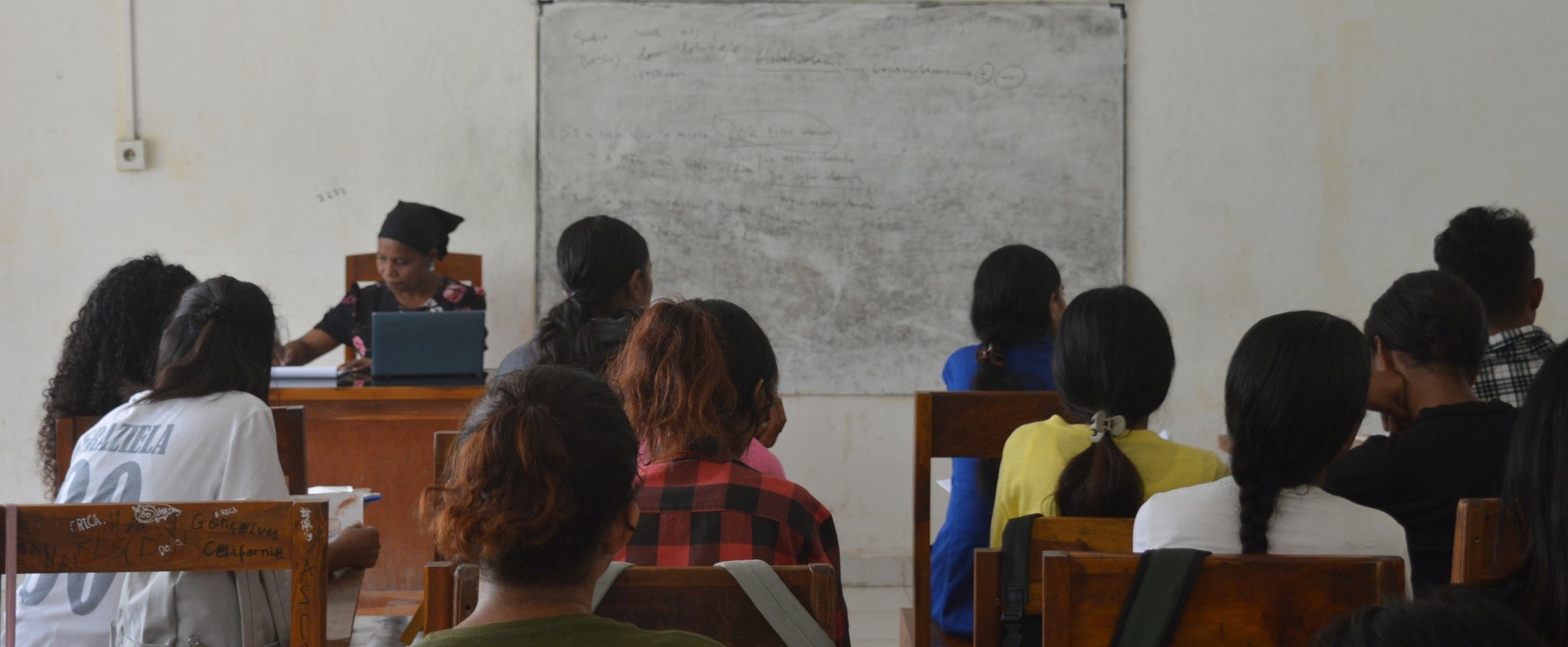 ESTUDANTE ALBERTO HUSI FCSH SENTE AMBIENTE UNPAZ SEGURU BA PROSESU APRENDISAJEN