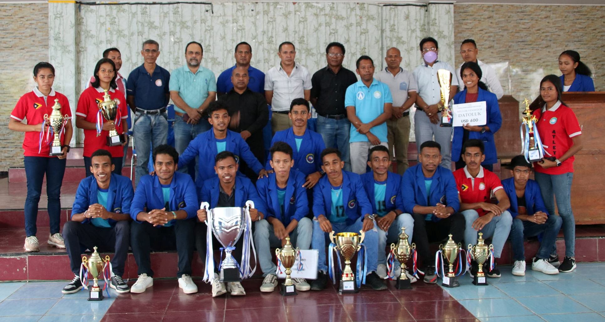 ESTUDANTE UNPAZ SAI PRIMEIRU LUGAR BA JOGU FESDATIL REITOR CUP DIT